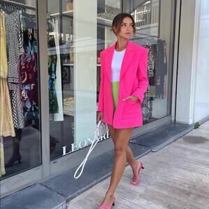 ZARA BLOGGER FAVORITE MENSWEAR STYLE BLAZERNEON PINK